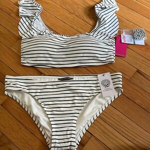 NWT Vince Camuto 2 Piece Swim Suit Black & White Striped